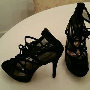 Steve Madden stiletto platform black upper leather